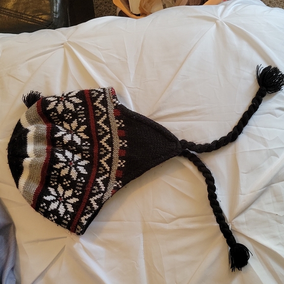 Accessories - Winter Knit Beanie Hat